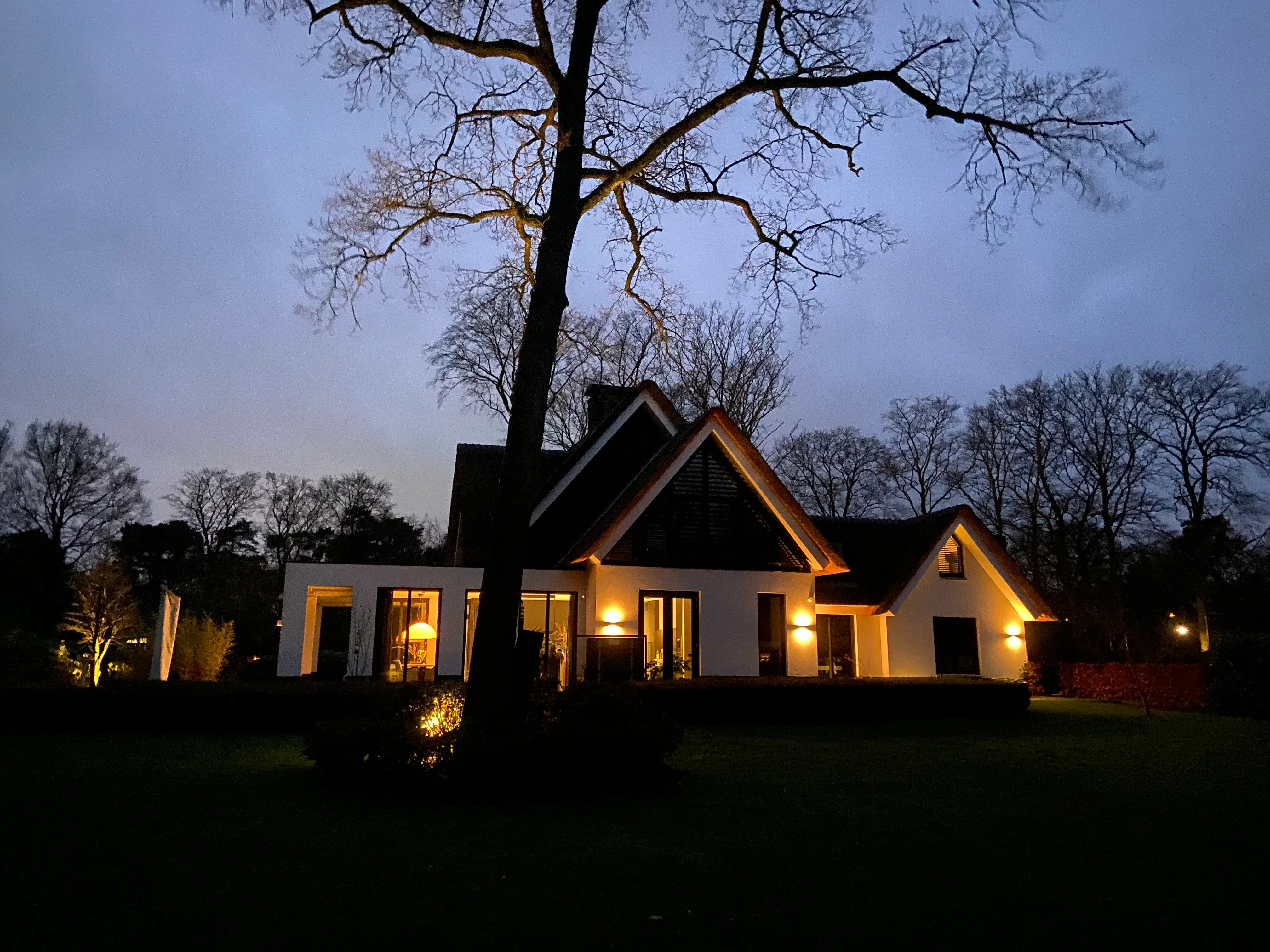 Stijlvolle, warme & strakke villa. De exclusieve woonbeleving