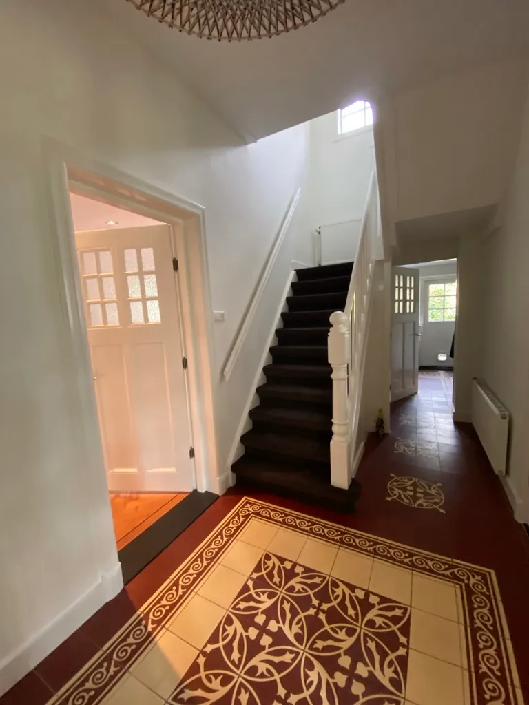 Historische villa met torentje krijgt een duurzame make-over — na