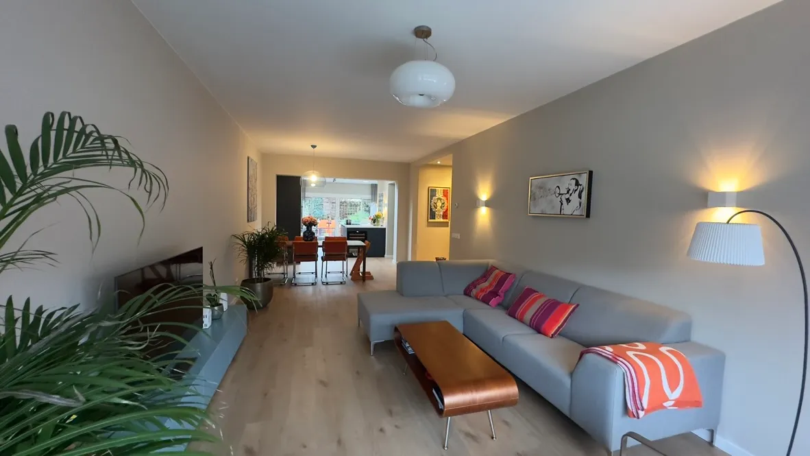 Keuken, woonkamer en badkamer — na